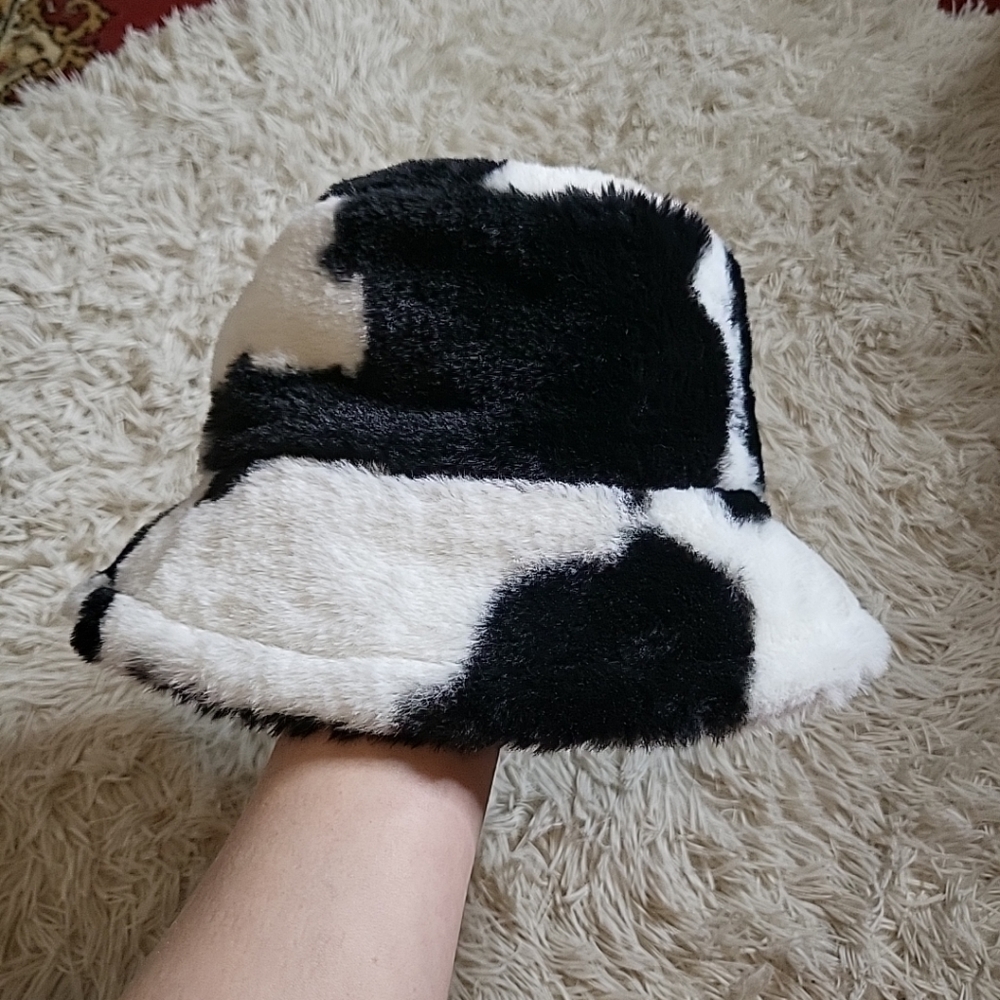 Fluffy Faux Fur Cow Print Bucket Hat All Seasons 90s Y2K Streetwear Vibes